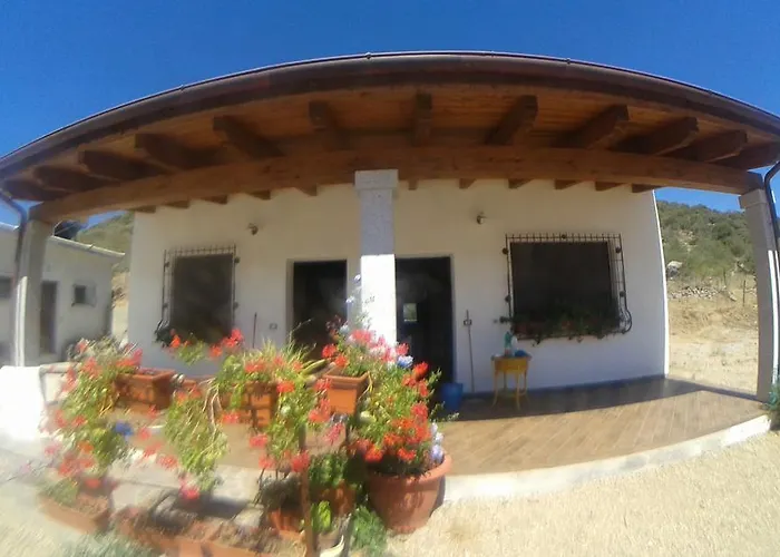 Alloggio per agriturismo Locoe Oliena